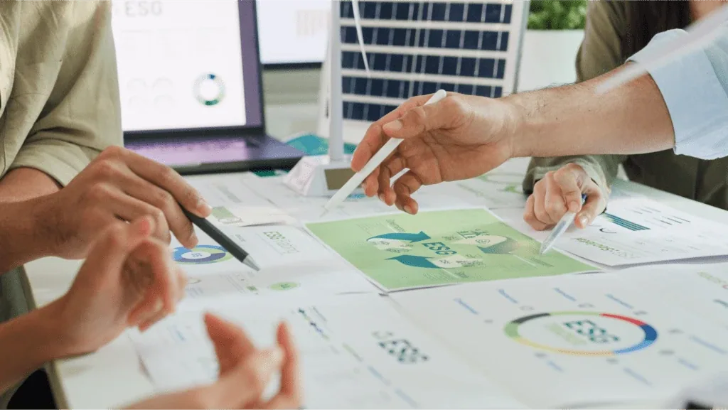 Defining pilot scope and hard procurement thresholds for the first supplier wave